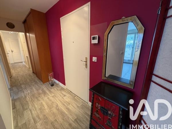 Appartement à vendre 3 pièces 85 m² Saint-Fargeau-Ponthierry