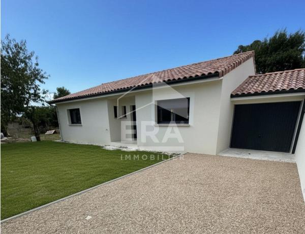 Maison individuelle neuve 5 pièces à vendre à Saint Antoine sur l'Isle 24700 montpon menesterol 33660 saint seurin sur l'ilse