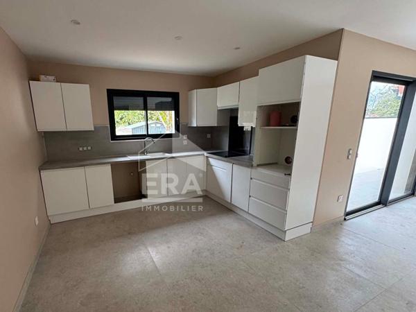 Maison individuelle neuve 5 pièces à vendre à Saint Antoine sur l'Isle 24700 montpon menesterol 33660 saint seurin sur l'ilse