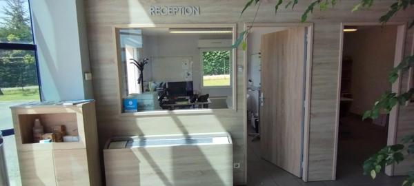 Bureau à vendre à Saint-Donat-sur-l'Herbasse (26260)