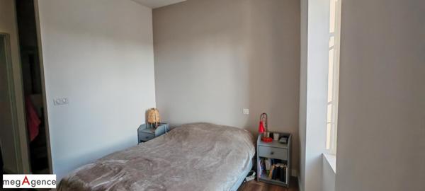 Maison à SAINTES, 17100 - 4 pièces 87m²