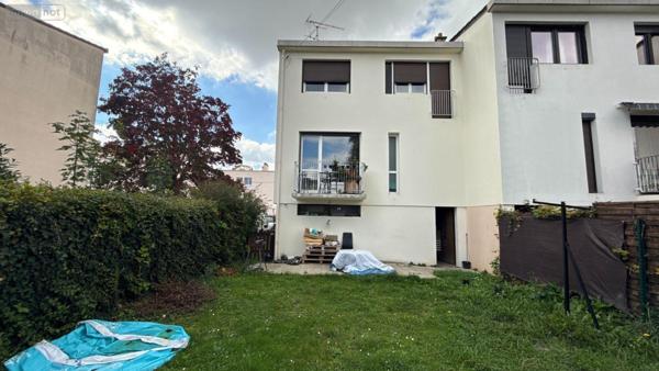 Pavillon à vendre à Châlons-en-Champagne dans la Marne (51000), ref : 51001-73