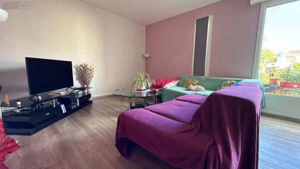 Pavillon à vendre à Châlons-en-Champagne dans la Marne (51000), ref : 51001-73