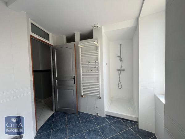 Appartement à louer 5 pièces 113.3m²