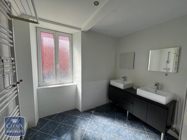 Appartement à louer 5 pièces 113.3m²