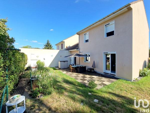 Maison 4 pièces de 83 m² à Boigny-sur-Bionne (45760)