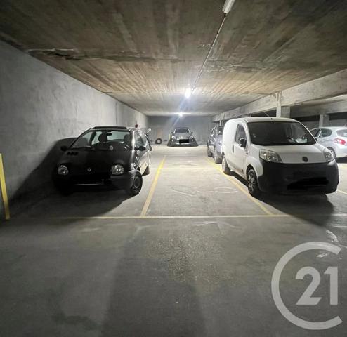 Parking à vendre  10 m 2   VINCENNES  - 94