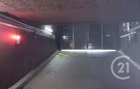 Parking à vendre  10 m 2   VINCENNES  - 94