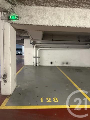 Parking à vendre  10 m 2   VINCENNES  - 94