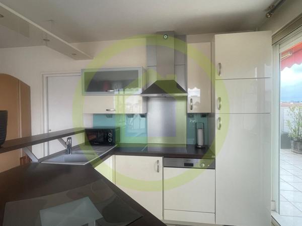 Appartement à CANNES (06400)