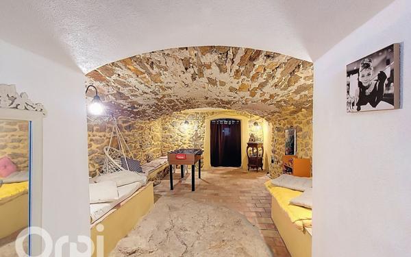 Maison à vendre    4 pièces •  Le Castellet