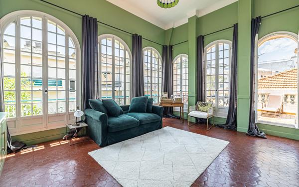 Appartement à vendre    3 pièces • 96,09 m2 Nice