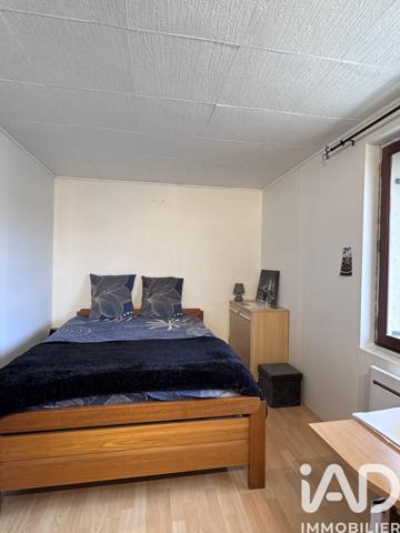 Maison à vendre 7 pièces 125 m² Monts