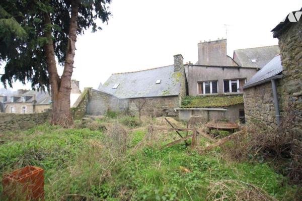 Local commercial avec appartement