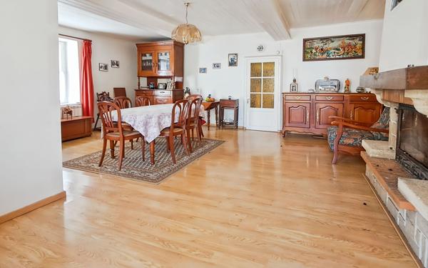 Maison à vendre    4 pièces • 110 m2 Teillay