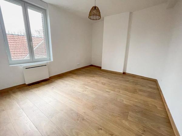 Location Appartement 2 pièces 50 m2 à Péronne