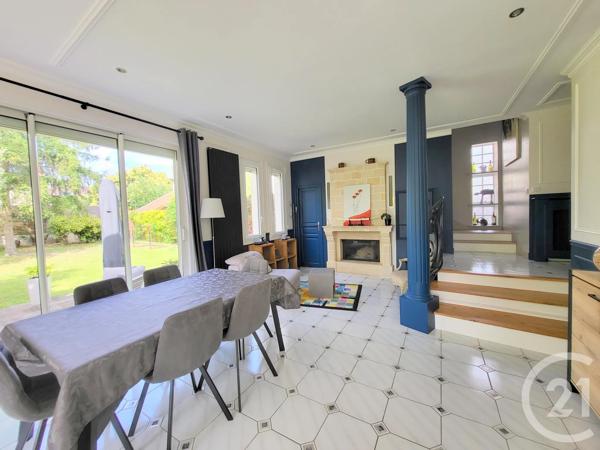 Maison à vendre  8 pièces - 202,30 m 2   EAUBONNE  - 95