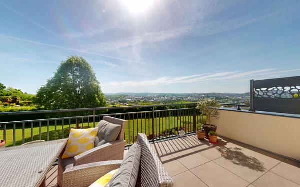 Appartement à vendre    4 pièces • 92,26 m2 Onet-le-Château