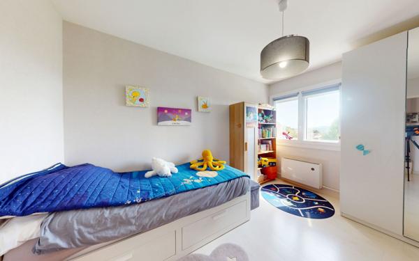 Appartement à vendre    4 pièces • 92,26 m2 Onet-le-Château