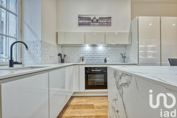 Appartement 2 pièces de 50 m² à Bordeaux (33000)