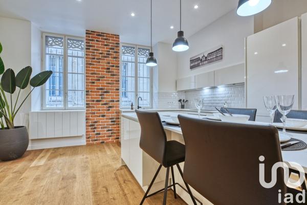 Appartement 2 pièces de 50 m² à Bordeaux (33000)