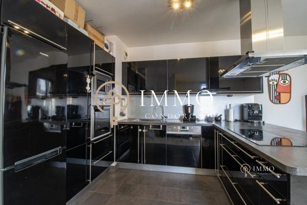 Apt 3 pièces coeur de ville avec terrasse de 75m2