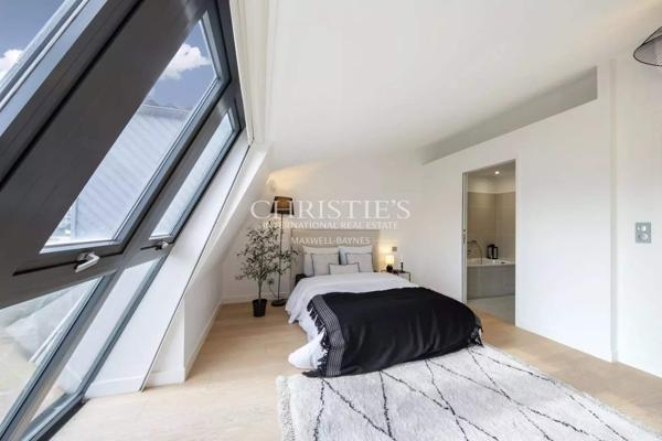 Lumineux appartement avec ascenseur et vue sur le port. La Rochelle