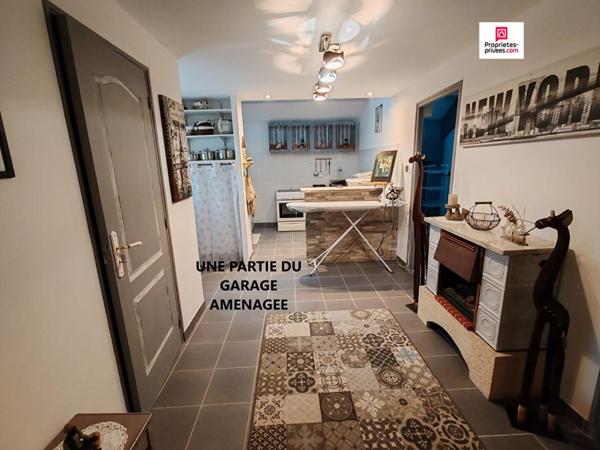 SAUSSAY 28260 Maison individuelle - 1 étage - 4 chambres - Double garage dont 1 partie aménagée en studio indépendant - Piscine hors sol - Terrain - 350 000  HAI