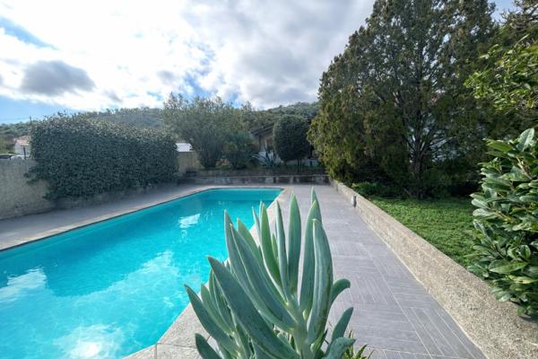 À vendre à Borgo : Maison t4 avec deux dépendances (t2) jardin,piscine,  !