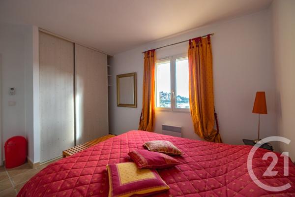 Maison à vendre  5 pièces - 134,80 m2 BORMES LES MIMOSAS - 83