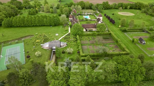 Propriété d'exception avec 7ha de jardin classé