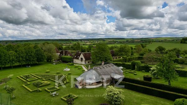 Propriété d'exception avec 7ha de jardin classé