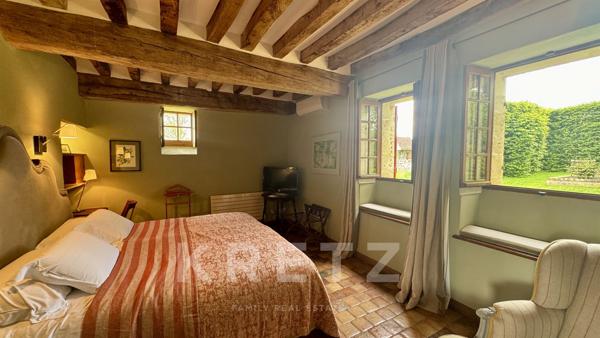 Propriété d'exception avec 7ha de jardin classé