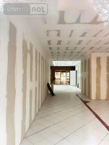 Location - Fonds et/ou murs commerciaux Troyes 10000 1 pièce 165 m 2