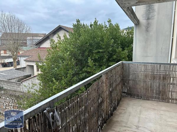 Appartement à louer 2 pièces 47.57m²