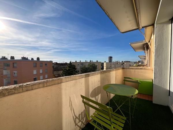 A vendre 3 pièces CHALON SUR SAONE (71) appartement lumineux, dernier étage avec balcon