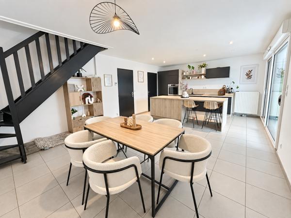 Maison semi-individuelle en secteur très prisé de 125 m² habitable