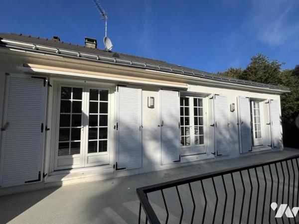 Axe ANGERS/RENNES - Propriété sur 7.000 m2 de terrain