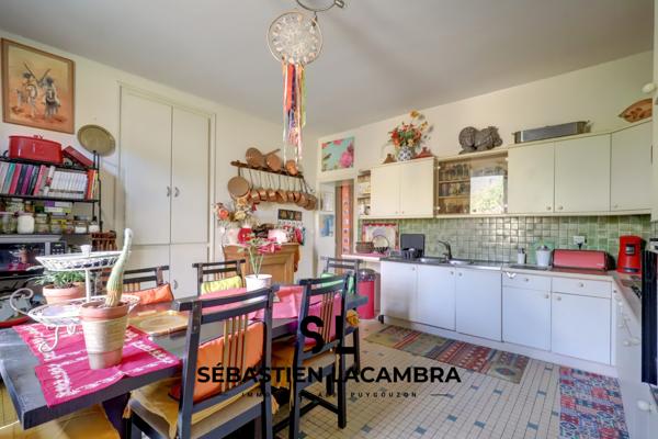 Réalmont (81120) Maison de maître 10 pièces + dépendances + parc paysagé de plus d’1 hectare | Réalmont | Vue dominante & tranq