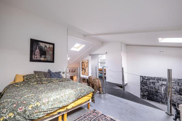 Loft Asnieres Sur Seine 6 pièces 200 m2