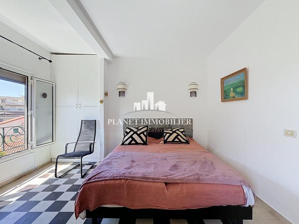 JUAN LES PINS PINEDE STUDIO