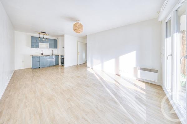 Appartement F3 à vendre  3 pièces - 57 m2 VIGNEUX SUR SEINE - 91