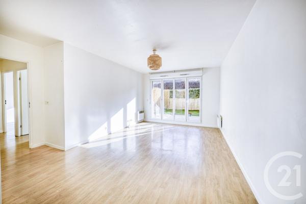 Appartement F3 à vendre  3 pièces - 57 m2 VIGNEUX SUR SEINE - 91