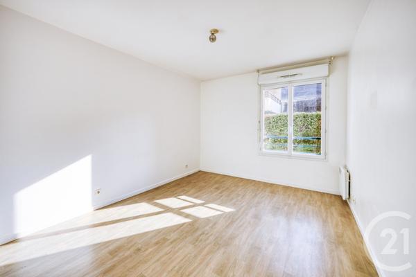 Appartement F3 à vendre  3 pièces - 57 m2 VIGNEUX SUR SEINE - 91