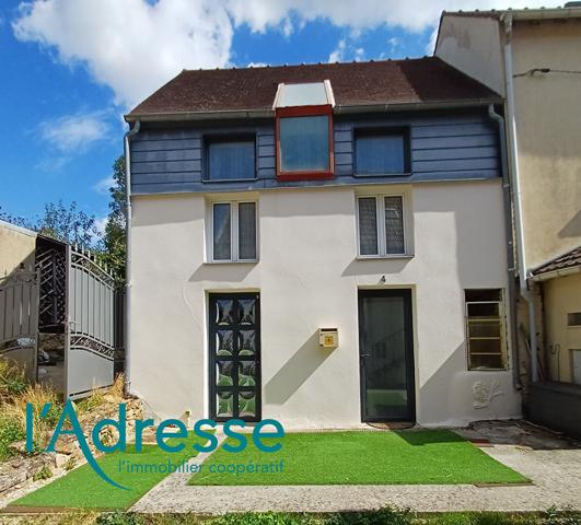 Maison de ville à Bussy st Georges!