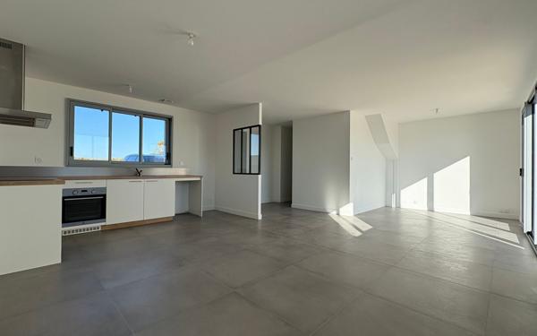 Maison à vendre    4 pièces •  Saint-Xandre