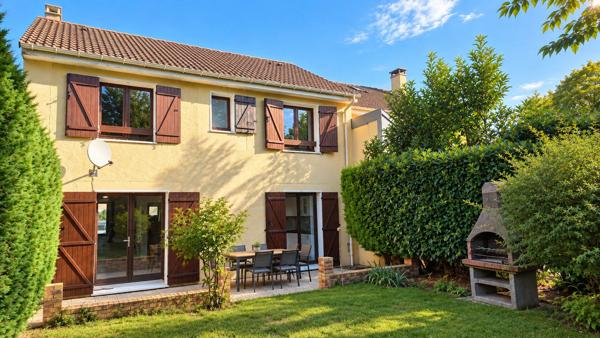 Maison Jouy Le Moutier 6 pièce(s) 95 m2