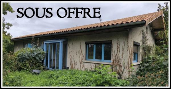 MAISON FAMILIALE DE PLAIN-PIED AVEC GRAND TERRAIN