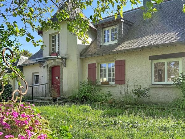 Propriété de caractère avec dépendance · 200 m² · Terrain 1 120 m² · Arradon, Bourg à pied