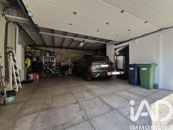 Maison à vendre 3 pièces 120 m² Nîmes